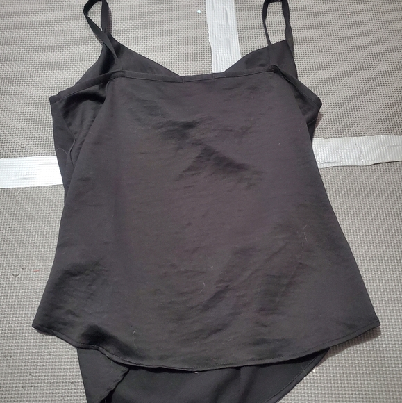 Black maurices tank - Picture 2 of 2
